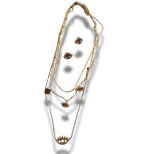 collar inicial y aretes a juego