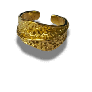 anillos dorados: texturas y calados Únicos